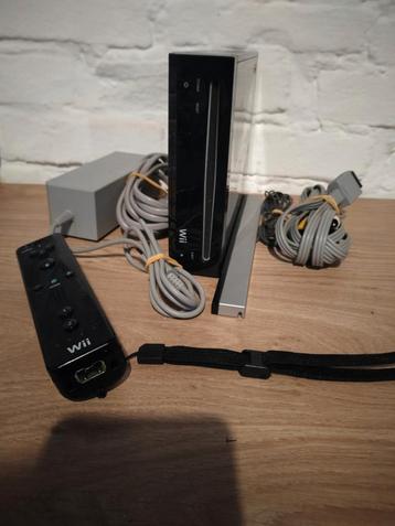 Nintendo Wii Zwart - Inclusief Controller beschikbaar voor biedingen
