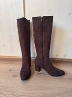 Bruine suède laarzen maat 38, Ophalen of Verzenden, Zo goed als nieuw, Bruin, Hoge laarzen