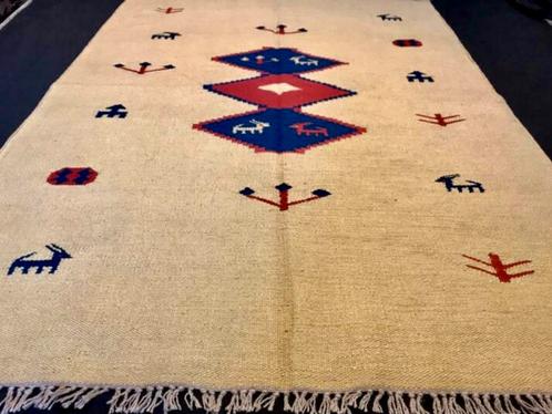Mooi origineel Perzisch handgeweven kelim kleed 240x170cm,,, Huis en Inrichting, Stoffering | Tapijten en Kleden, Zo goed als nieuw