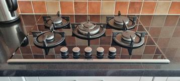 Bosch PHL206HNL gas-op-glas 5-pits kookplaat 70 cm. breed beschikbaar voor biedingen