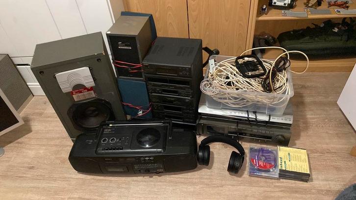 Gorte partij goedkope apratuur met problemen ALLES IN 1x 15€, Audio, Tv en Foto, Home Cinema-sets, Zo goed als nieuw, Overige spelers