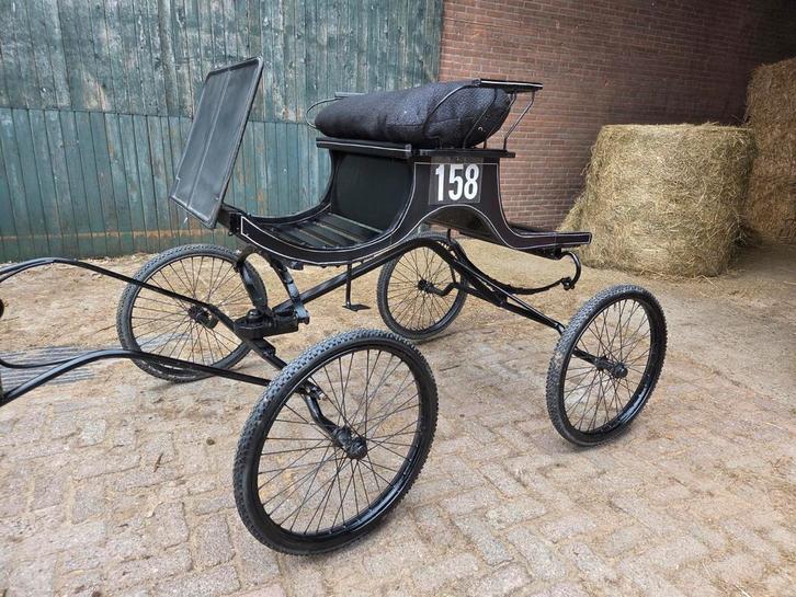 Nette concourswagen, Dieren en Toebehoren, Rijtuigen en Koetsen, Zo goed als nieuw, Overige typen, Paard