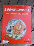 Suske en Wiske - Het onbekende eiland - stripboek, Gelezen, Ophalen of Verzenden, Eén stripboek