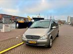 Mercedes-Benz Viano 3.0 CDI V6 AUT 2009 Goudgrijs, Auto's, Automaat, Achterwielaandrijving, 2000 kg, 2987 cc
