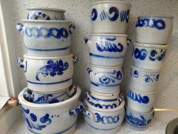 keulse pot 15 potten en 10 mini keulse potjes Vintage  beschikbaar voor biedingen