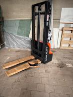 Elektrische stapelaar Noblelift type 5749, Doe-het-zelf en Verbouw, Palletwagens en Pompwagens, Ophalen, Nieuw