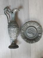 Antieke karaf/drinkbeker en bord, tin, Ophalen of Verzenden