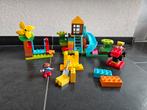 Duplo 10864 Speeltuin compleet en zgan, Ophalen of Verzenden, Zo goed als nieuw, Duplo