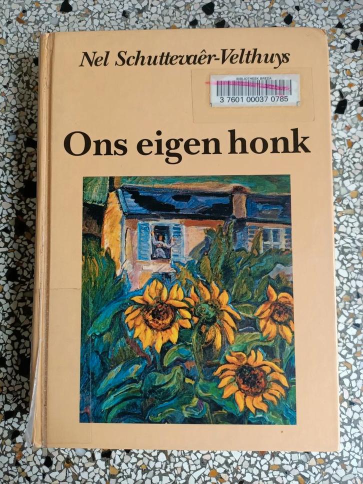 Ons eigen honk Nel Schuttevaêr - Velthuys Grote letters, Boeken, Streekboeken en Streekromans, Gelezen, Ophalen of Verzenden