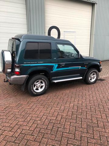 Mitsubishi Pajero 2.5 turbo diesel beschikbaar voor biedingen