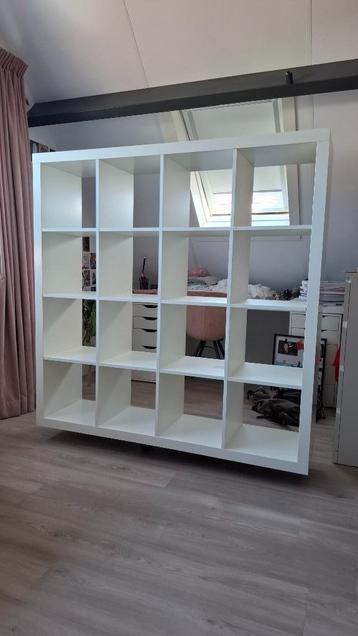 Kast  IKEA KALLAX beschikbaar voor biedingen