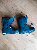 Salomon snowboard schoenen met 42 2/3, Sport en Fitness, Snowboarden, Ophalen, Zo goed als nieuw, Schoenen