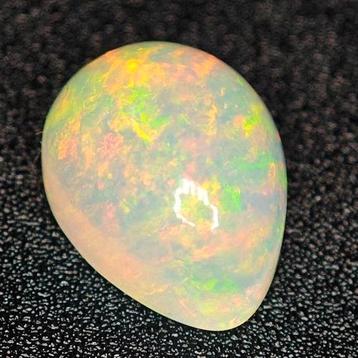 Mooie grote opaal 6.48 karaat - Edelstenen beschikbaar voor biedingen