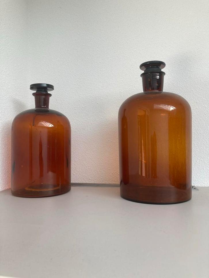 Antieke Apothekersflessen Bruin Glas - Set van 2 Flessen Gla, Antiek en Kunst, Antiek | Glas en Kristal, Ophalen of Verzenden