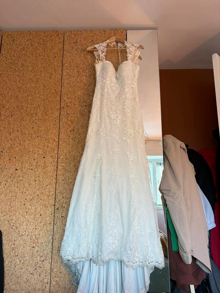 Sincerity trouwjurk maat 12 (us), Kleding | Dames, Trouwkleding en Trouwaccessoires, Gedragen, Trouwjurk, Wit, Ophalen