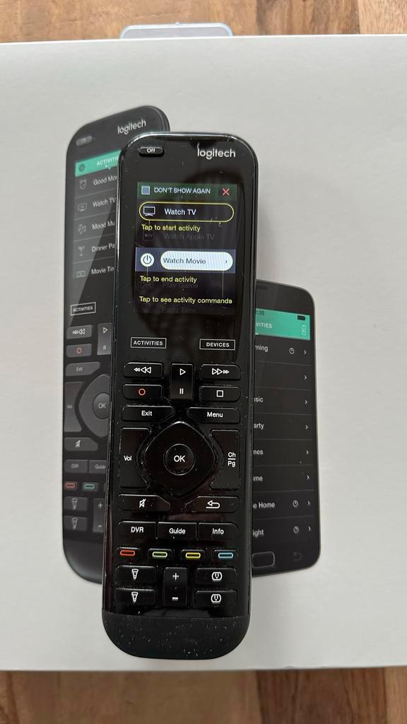 Logitech Harmony Elite - Universele Afstandsbediening, Audio, Tv en Foto, Afstandsbedieningen, Gebruikt, Universeel, Dvd, Met display