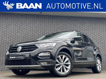 Volkswagen T-Roc 1.0 TSI Sport | Navigatie | Park Pilot | Ap beschikbaar voor biedingen
