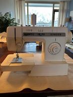 Singer naaimachine, Hobby en Vrije tijd, Naaimachines en Toebehoren, Ophalen, Zo goed als nieuw, Naaimachine, Singer