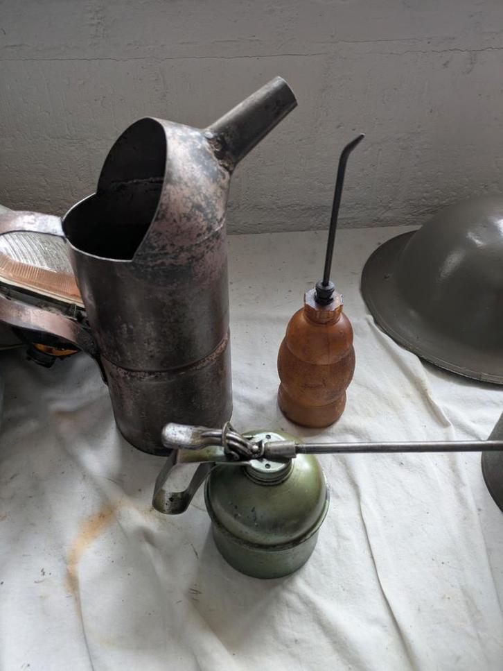 Vintage Oliekannen Collectie, Antiek en Kunst, Antiek | Gereedschap en Instrumenten, Ophalen of Verzenden