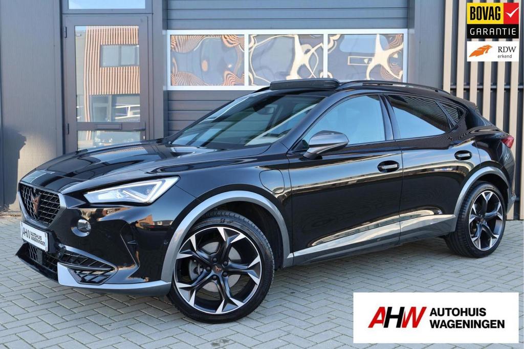 CUPRA Formentor|1.4E-HYBRID|CAMERA|MEMORY|PANO|, 4 cilinders, Formentor, 0 kg, Zwart