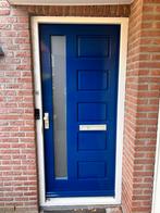 Hardhouten voordeur in goede staat, Doe-het-zelf en Verbouw, Kozijnen en Schuifpuien, Deurkozijn, Zo goed als nieuw, 150 tot 225 cm