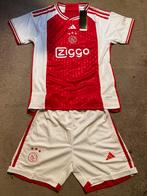 Ajax thuis kinder tenue 23/24., Sport en Fitness, Shirt, Maat XS of kleiner, Ophalen of Verzenden, Zo goed als nieuw
