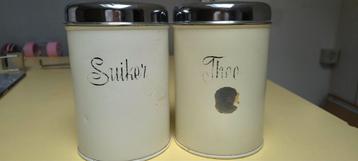 Vintage Suiker en Thee Blikken beschikbaar voor biedingen