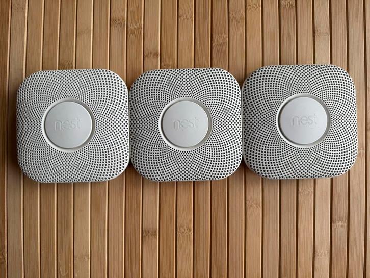 Google Nest Protect 2e gen. rook- en koolmonoxidemelder, Doe-het-zelf en Verbouw, Alarmsystemen, Zo goed als nieuw, Detector, Sensor of Melder