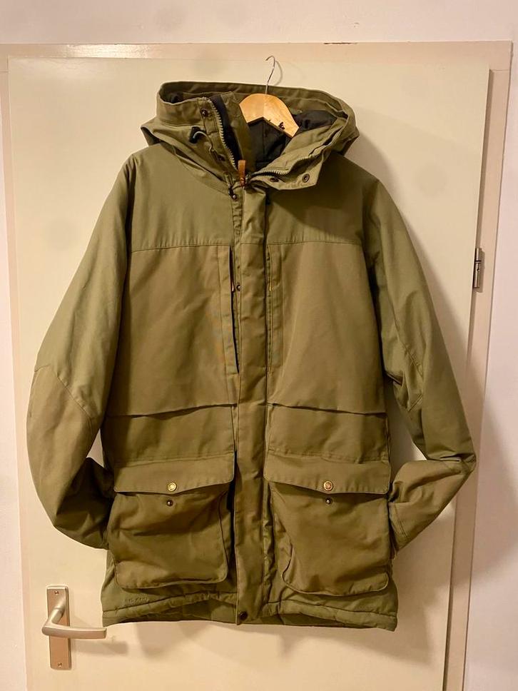 Fjällräven Barents Parka, Kleding | Heren, Jassen | Winter, Zo goed als nieuw, Maat 52/54 (L), Groen, Ophalen of Verzenden