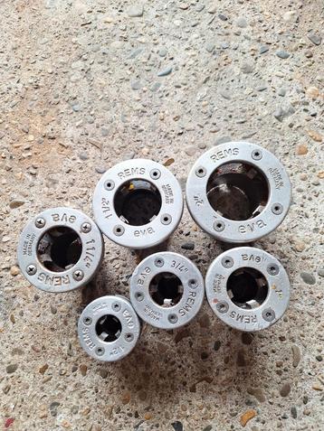 Rems draadsnijblokken 1/2"-3/4" -1" -11/4-11/2"-2-2"  beschikbaar voor biedingen