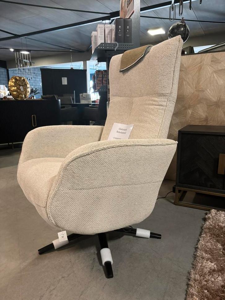 Electronische relax fauteuil (wit) NIEUW, Huis en Inrichting, Fauteuils, Nieuw, 50 tot 75 cm, 75 tot 100 cm, Ophalen of Verzenden