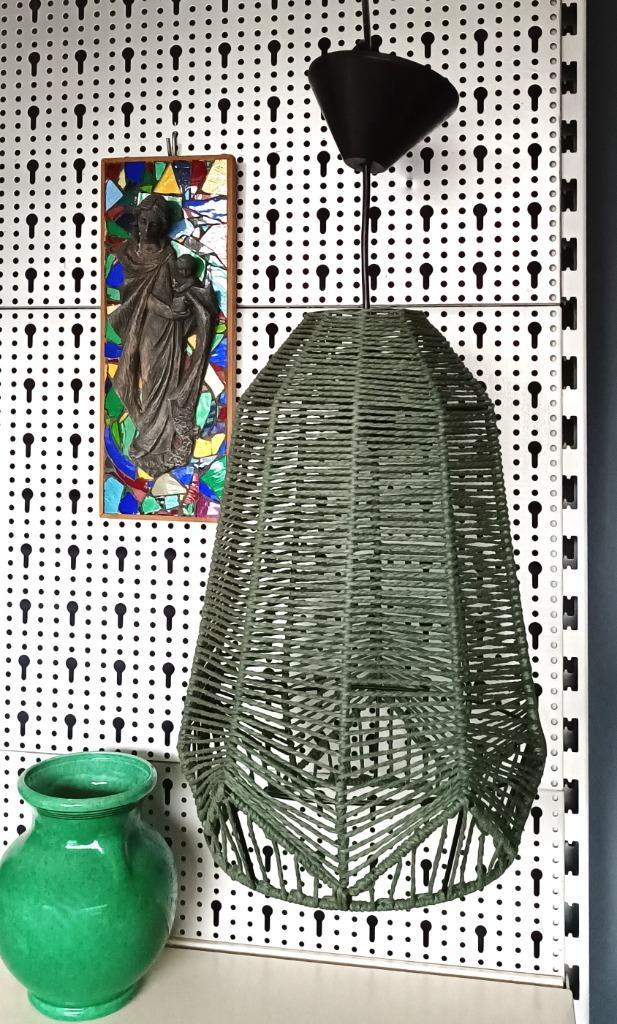 vintage hanglamp (groen  geknoopt e.o.a. touw of sisal, Huis en Inrichting, Lampen | Hanglampen, Gebruikt, Minder dan 50 cm, Metaal