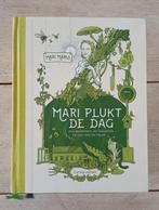 Mari Maris - Mari plukt de dag **Zeldzaam**, Ophalen of Verzenden, Zo goed als nieuw, Mari Maris