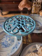 Twee oude gietijzeren onderzetters blauw en wit, Antiek en Kunst, Ophalen of Verzenden