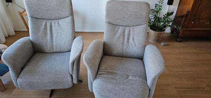 2 Relaxfauteuils verstelbaar - Grijs/Crème/Bruin, Huis en Inrichting, Fauteuils, Zo goed als nieuw, Stof, 75 tot 100 cm, Ophalen