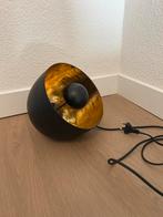 Zwart-gouden tafellamp, Led-lamp, Minder dan 30 watt, Soft of Flame, Zo goed als nieuw