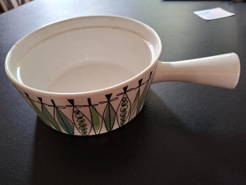 Rörstrand Picknick dekschaal 106 ('erwtjes), Huis en Inrichting, Keuken | Servies, Gebruikt, Schaal of Schalen, Overige stijlen