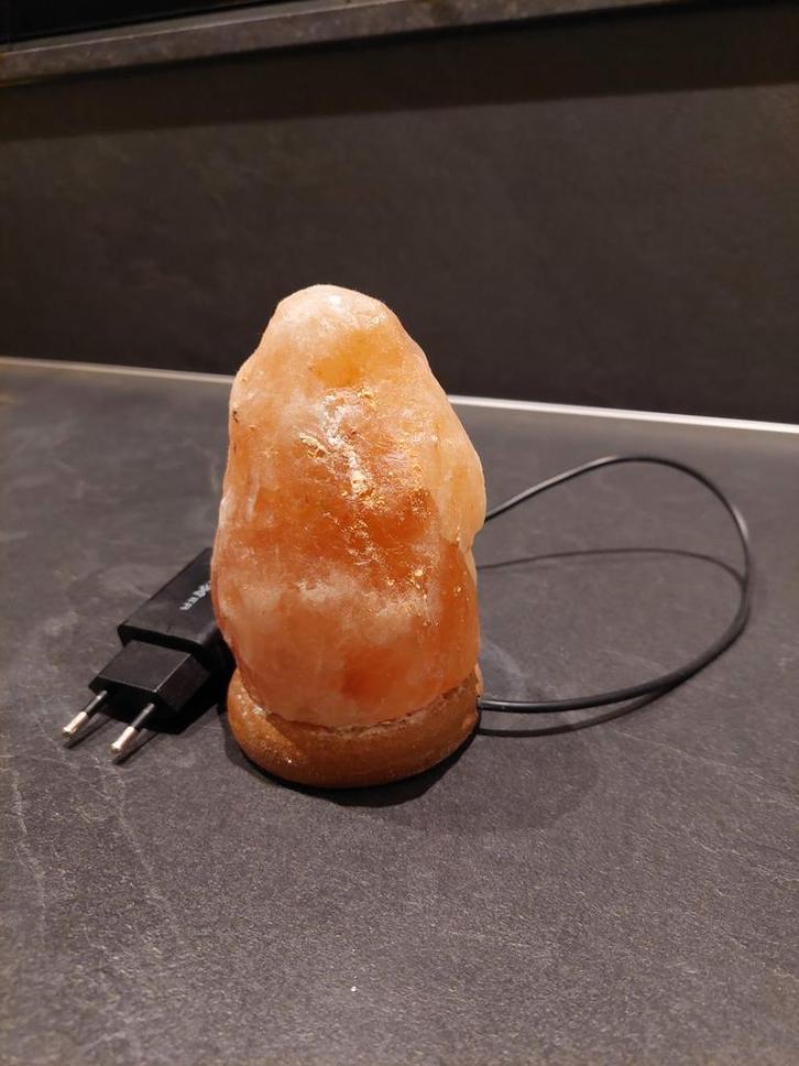 Himalaya Zoutlamp - Sfeervolle Verlichting, Huis en Inrichting, Lampen | Vloerlampen, Zo goed als nieuw, Minder dan 100 cm, Hout