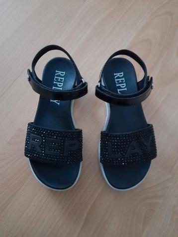 Te koop zwarte Replay kinder meisjes sandalen strass maat 33 beschikbaar voor biedingen