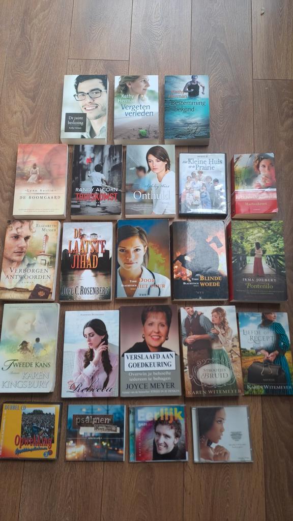 Veel christelijke boeken, Boeken, Godsdienst en Theologie, Ophalen of Verzenden