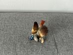 Porseleinen Vogel met Bessen Beeldje Antiek Decoratie, Ophalen of Verzenden