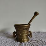 Antieke bronzen vijzel met stamper, Ophalen of Verzenden, Brons