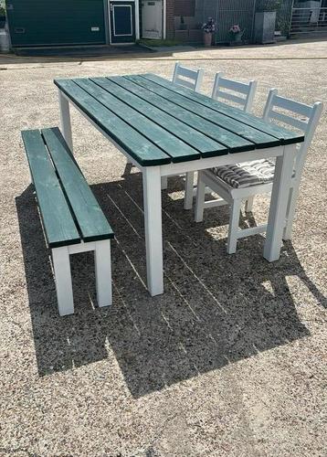 Tuinset beschikbaar voor biedingen