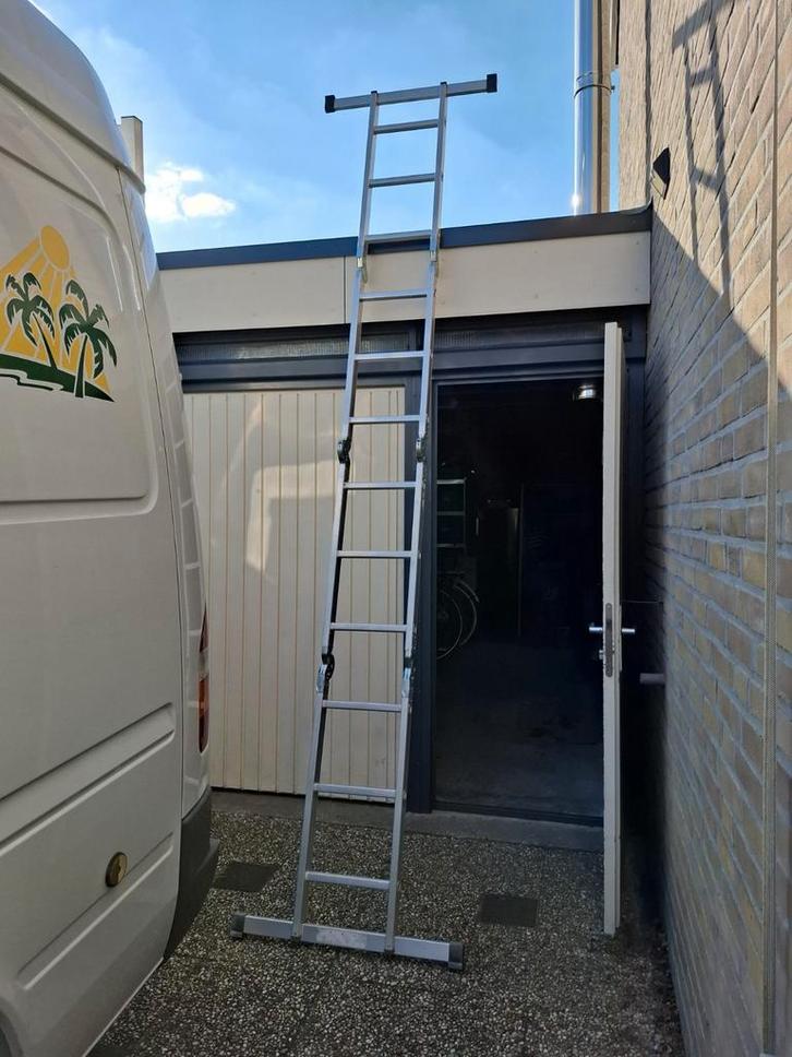 Multifunctionele Vouwladder - Ideaal voor Klussen!, Doe-het-zelf en Verbouw, Ladders en Trappen, Gebruikt, Ladder, 2 tot 4 meter