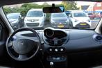 Renault Twingo 1.2 16V "Paris" Airco - Radio-CD ! (bj 2013), Auto's, Voorwielaandrijving, 839 kg, Gebruikt, Zwart