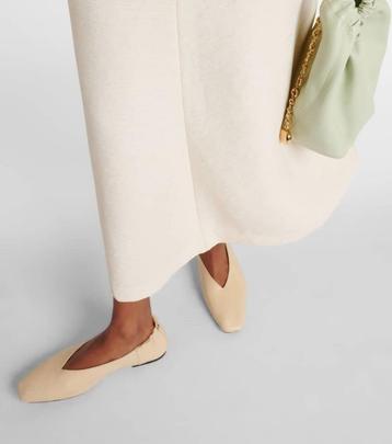a.emery brie suede leather flats ballerina | 37-37,5 beschikbaar voor biedingen