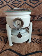 Mooi creme met mintgroene rand petroleum stel, Ophalen of Verzenden