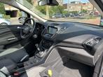 Ford C-MAX 1.0 Titanium panodak airco/ecc navigatie, Voorwielaandrijving, Stof, Blauw, Handgeschakeld
