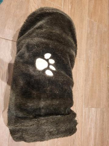 Tunnel voor kat beschikbaar voor biedingen