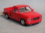 GMC Sierra GT 1993 rood 1:24, Hobby en Vrije tijd, Modelauto's | 1:24, Ophalen of Verzenden, Zo goed als nieuw, Bburago